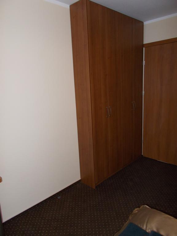 Willa Poniatowskiego Grodzisk Mazowiecki Exterior foto